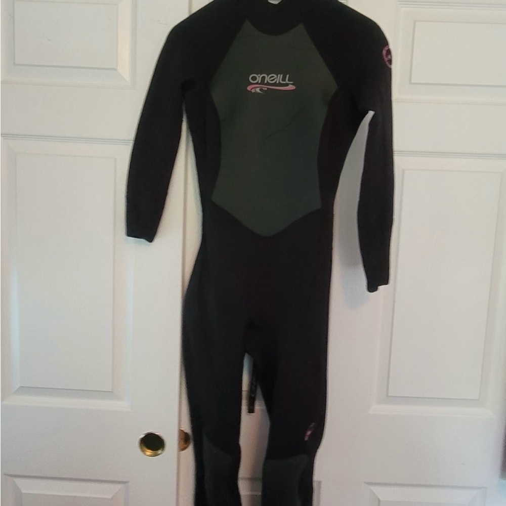O'Neill Black and Gray Women's Wetsuit